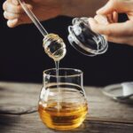 عسالة اكريلك بالمعلقة لتوزيعه بسهولة🍯